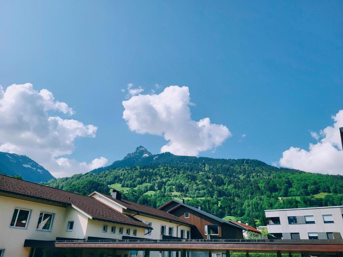 Wanderhotel Garni Cresta Schruns Dış mekan fotoğraf
